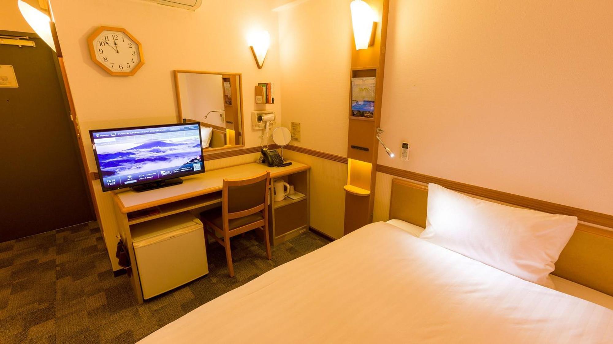 Toyoko Inn Osaka Jr Noda Ekimae Room photo